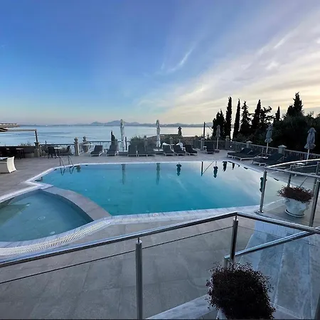 Apart-hotel Luxury 2*