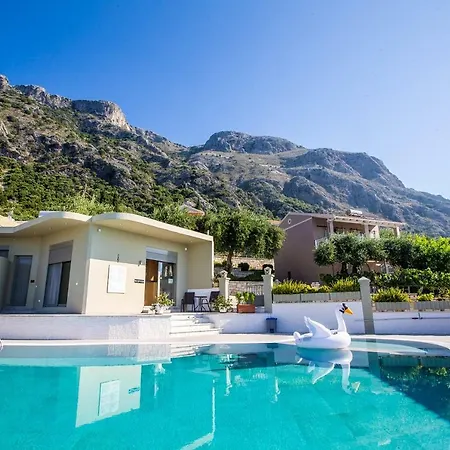 Luxury Hotel de apartamente 2*